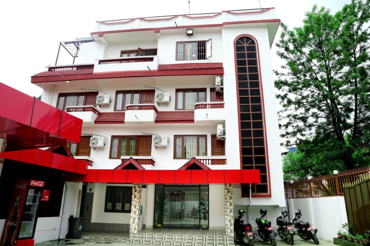 Oyo 104 Hotel Baltic Inn Catmandu Exterior foto